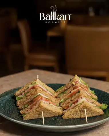 Sandwich club
