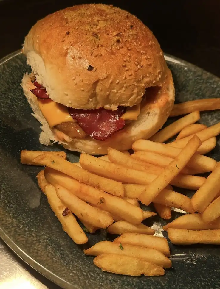 Burger ballkan